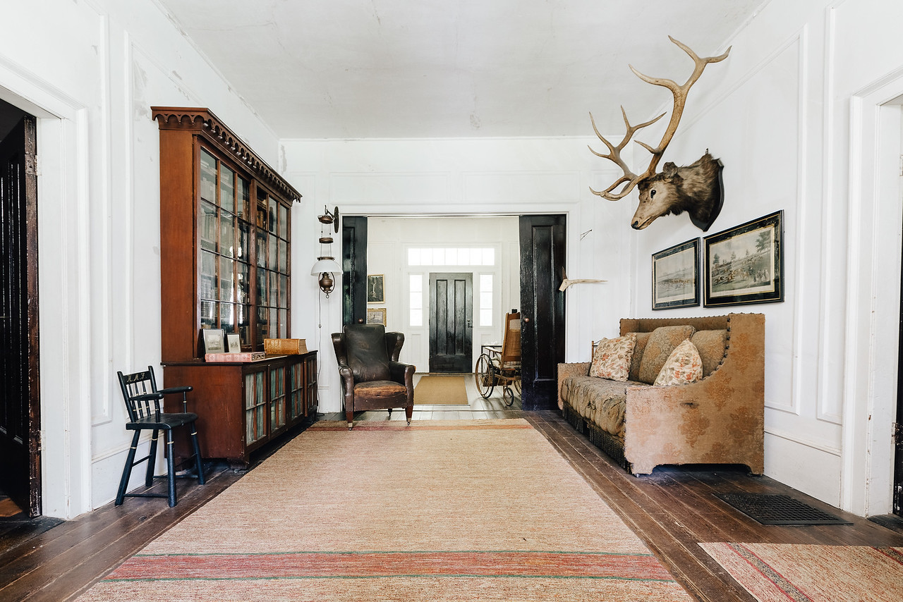 Dinsmore Homestead Front Hall